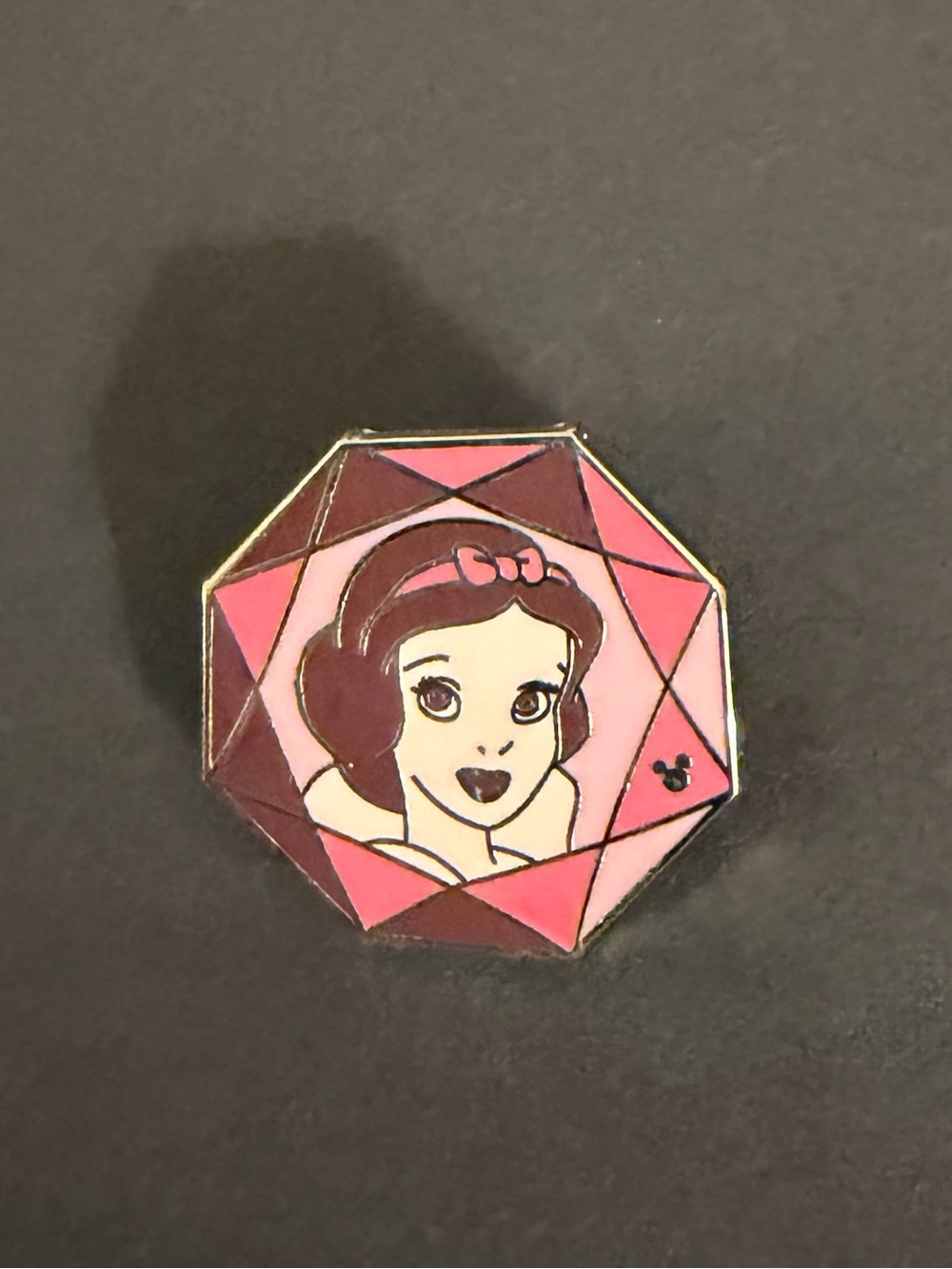 Disney Hidden Mickey Princess Jewels Snow White 2008 Pin